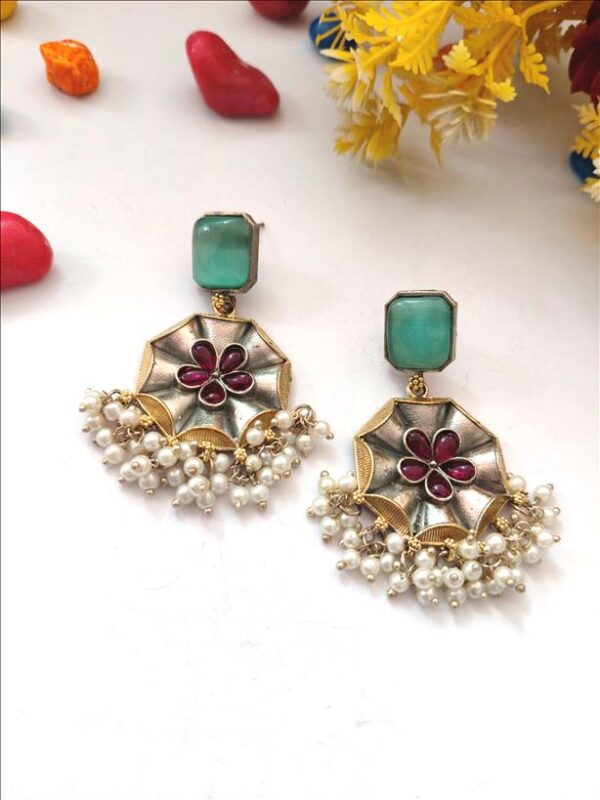 Floral Earrings - Image 3