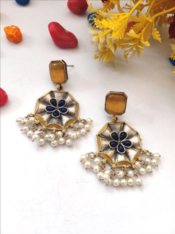 Floral Earrings - Image 2