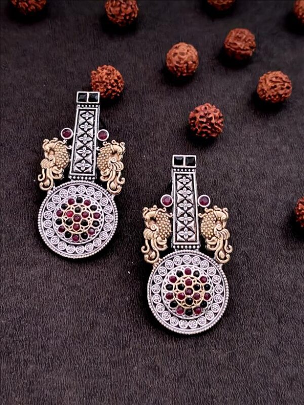 Morwa Earrings - Image 3