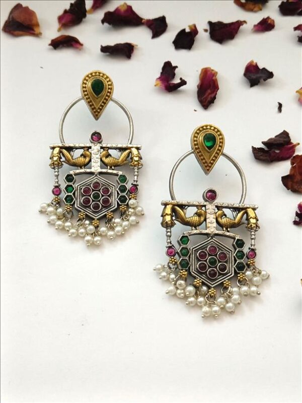 Mor Earrings - Image 4