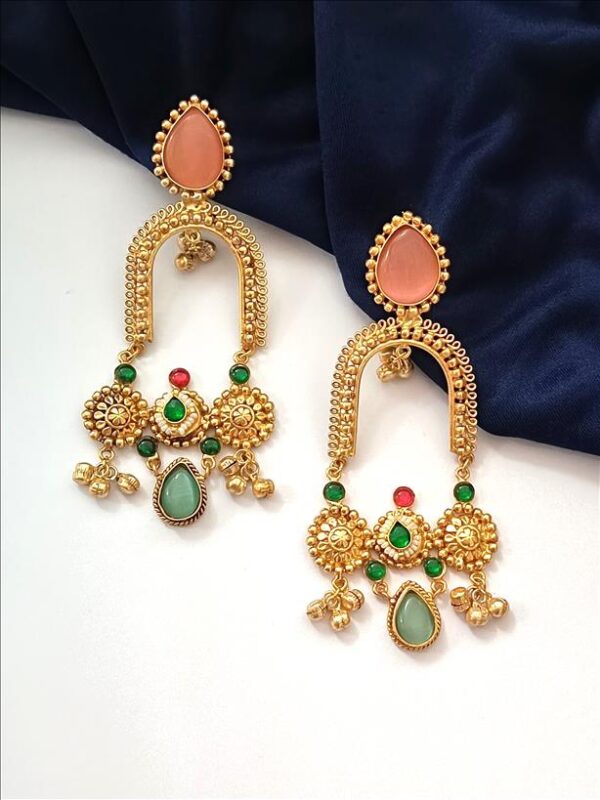 Shanaya Earrings - Image 3