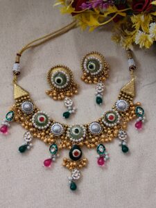 Rukmani Choker